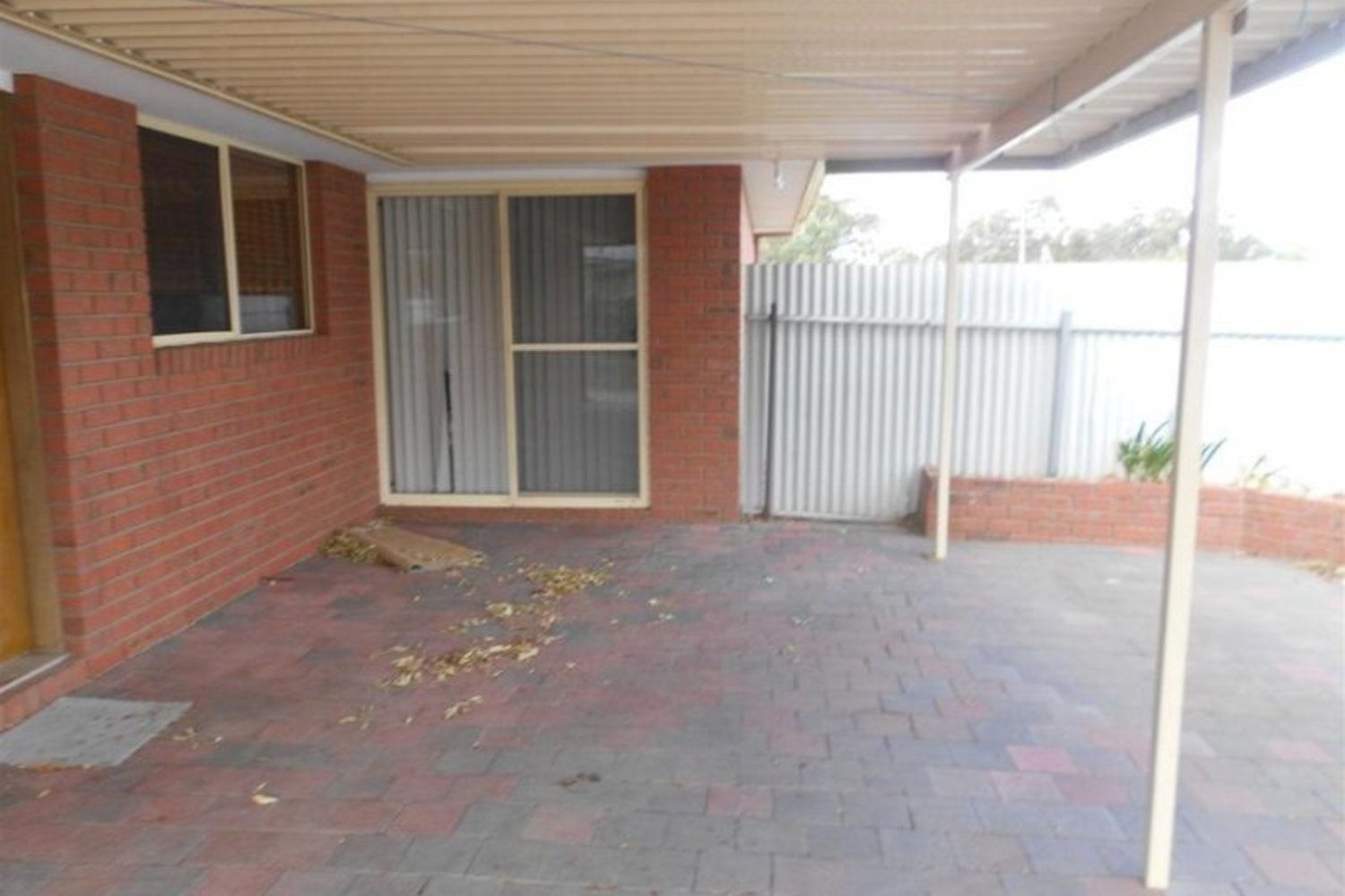 1 Mardon Drive, Horsham