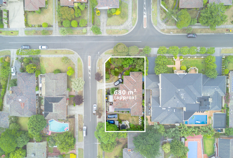 72 William Street, Mount Waverley