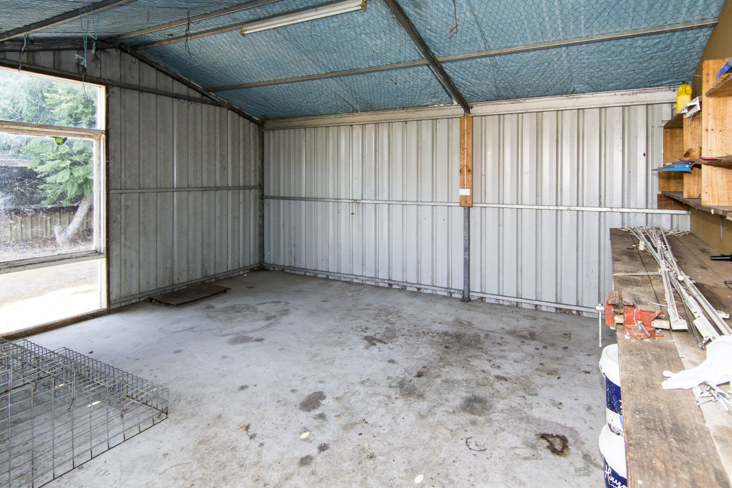 9 Heslop Court, Horsham