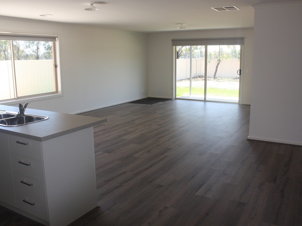 21 The Culdesac, Benalla