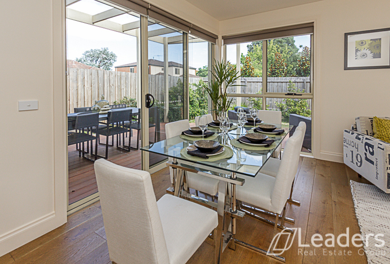 2 / 2 Adam Avenue, Glen Waverley