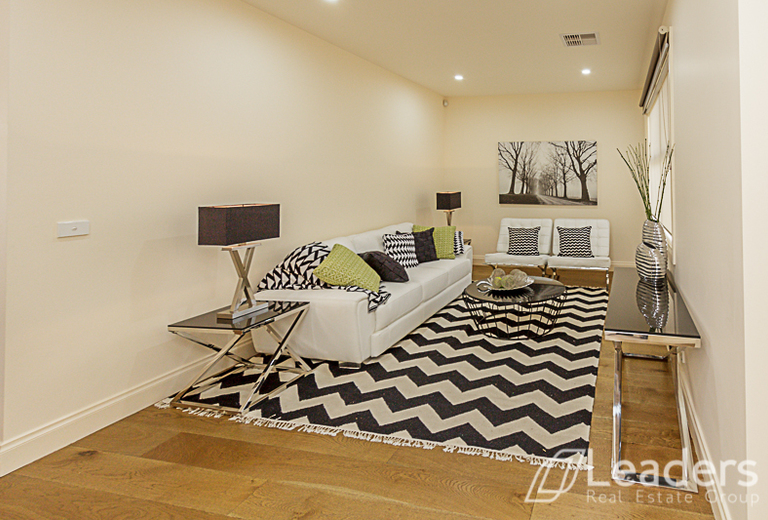 2 / 2 Adam Avenue, Glen Waverley