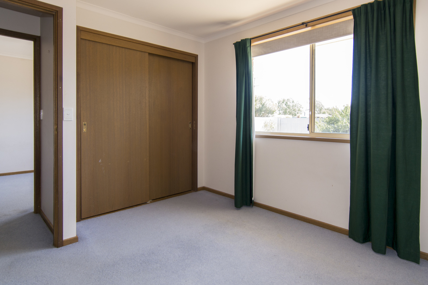 1 Mardon Drive, Horsham