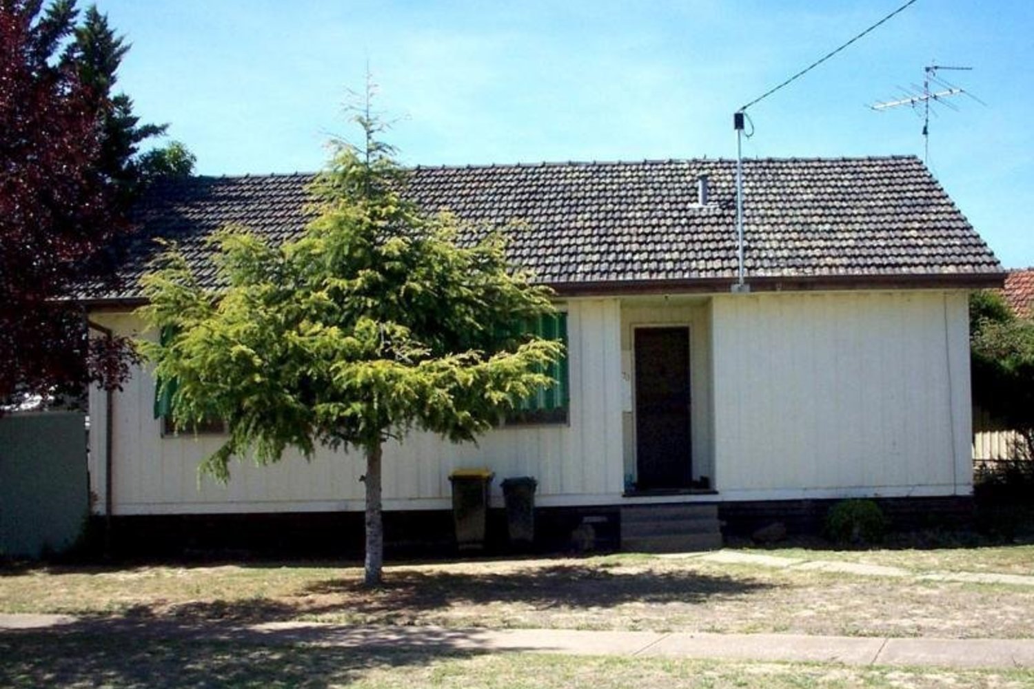 70 Albert Street, Horsham