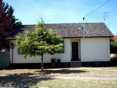70 Albert Street, Horsham