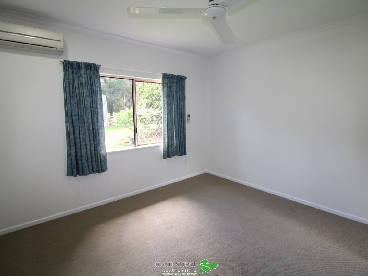 4 Paula Close, Atherton