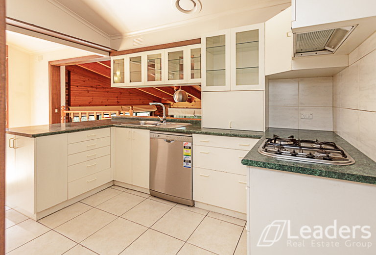 6 Wynyard Street, Glen Waverley