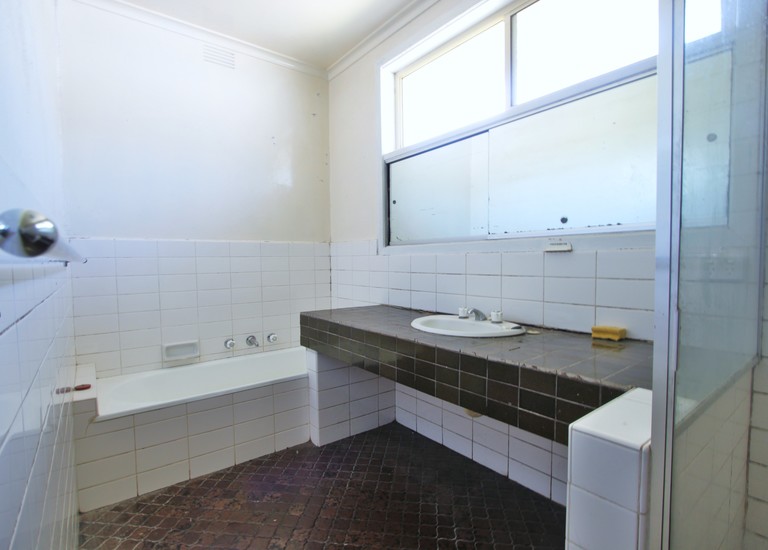 6 Lido Court, Oakleigh South