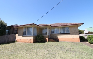 100 Foster Street, Warrnambool