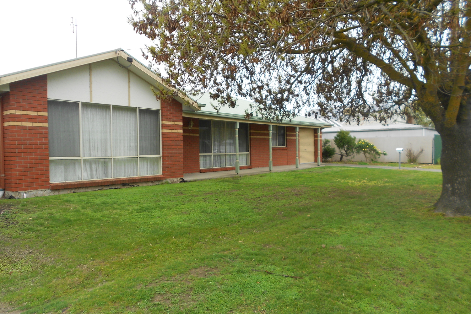 26A Edward Street, Horsham