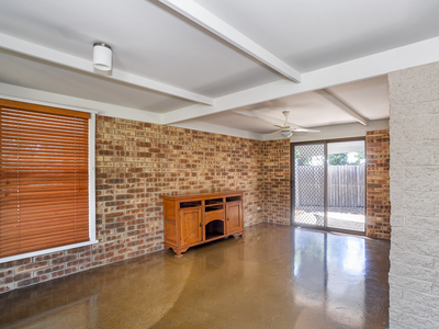 141 Cunningham st, Urangan