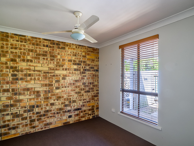 141 Cunningham st, Urangan