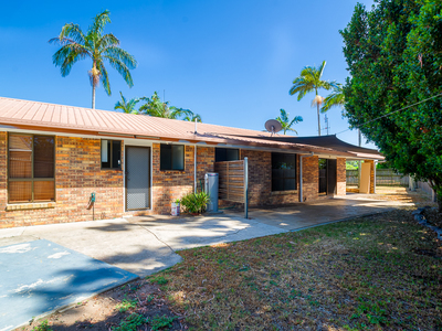 141 Cunningham st, Urangan