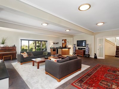 9 Cheniston Road, Mount Macedon