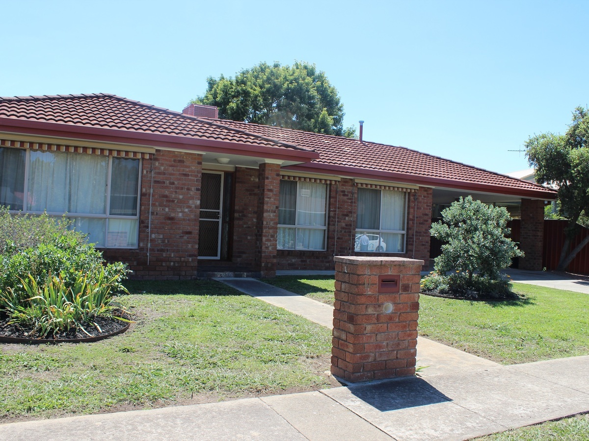 11 Stacey Street, Benalla