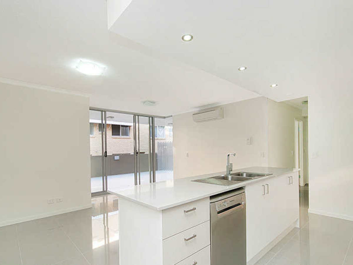36 Kitchener St , Coorparoo