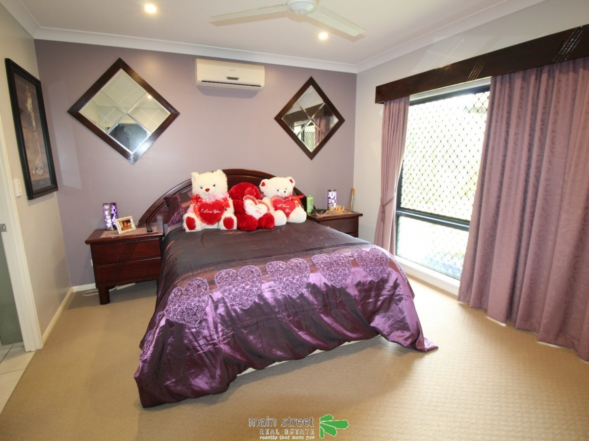 46 JANDA STREET, Atherton