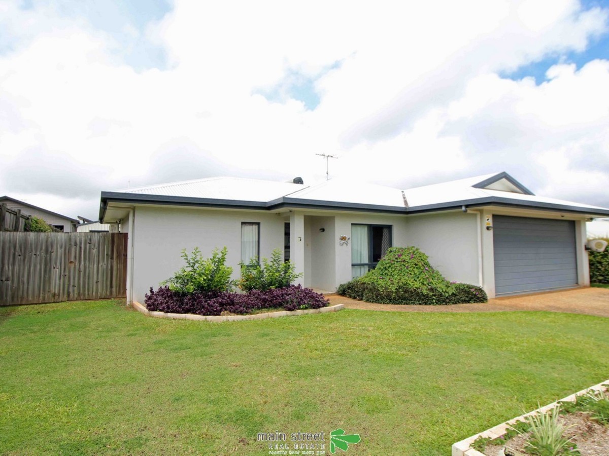 46 JANDA STREET, Atherton