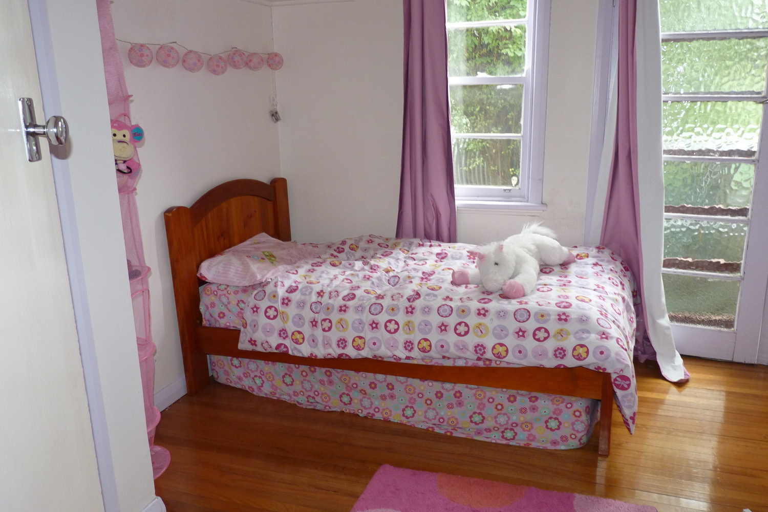 24 Fechlar Avenue, Horsham
