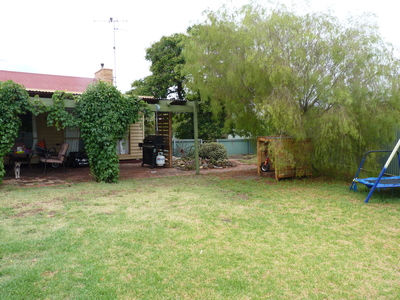 24 Fechlar Avenue, Horsham