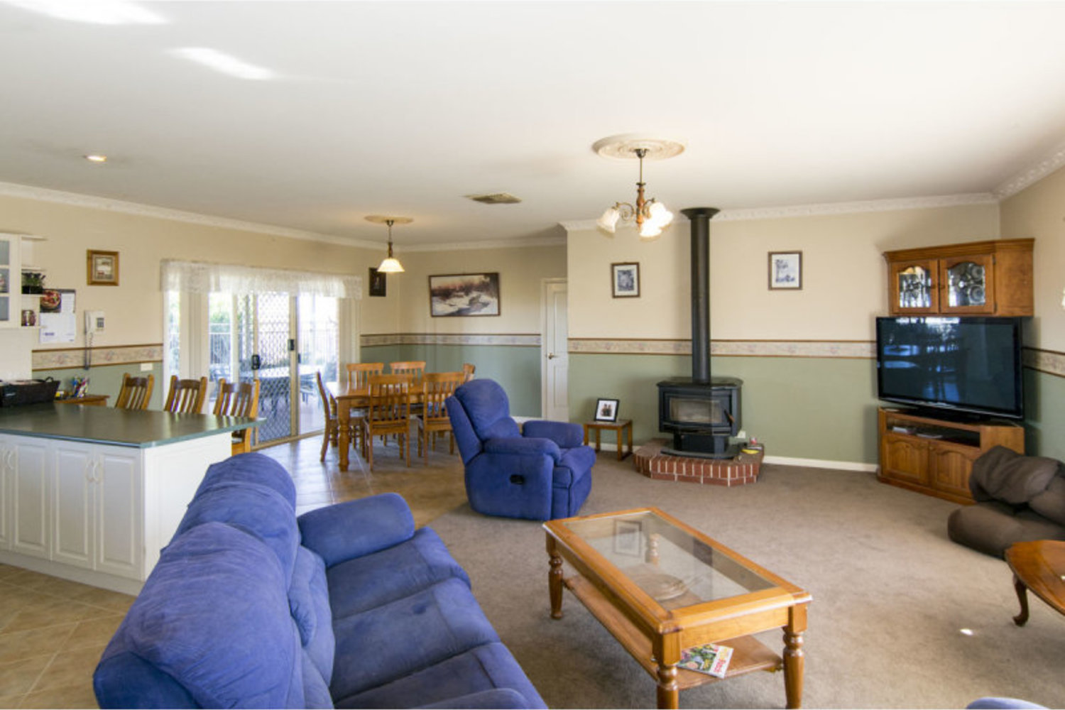 465 West Road, Horsham