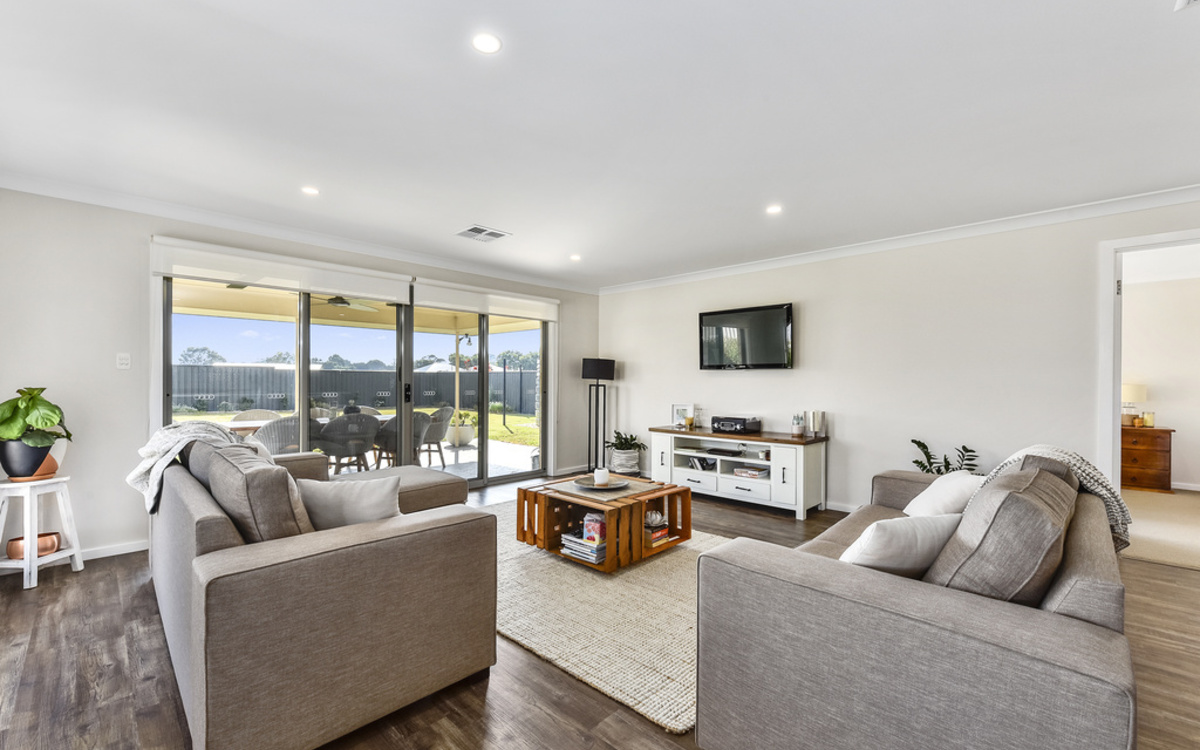 3 Harrington Street, Millicent