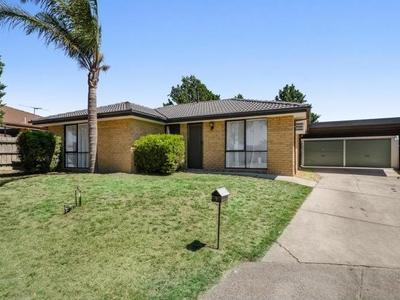 7 Rowland Close, Hampton Park