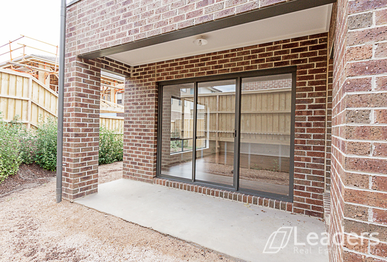 25 Danthonia Street, Coburg North