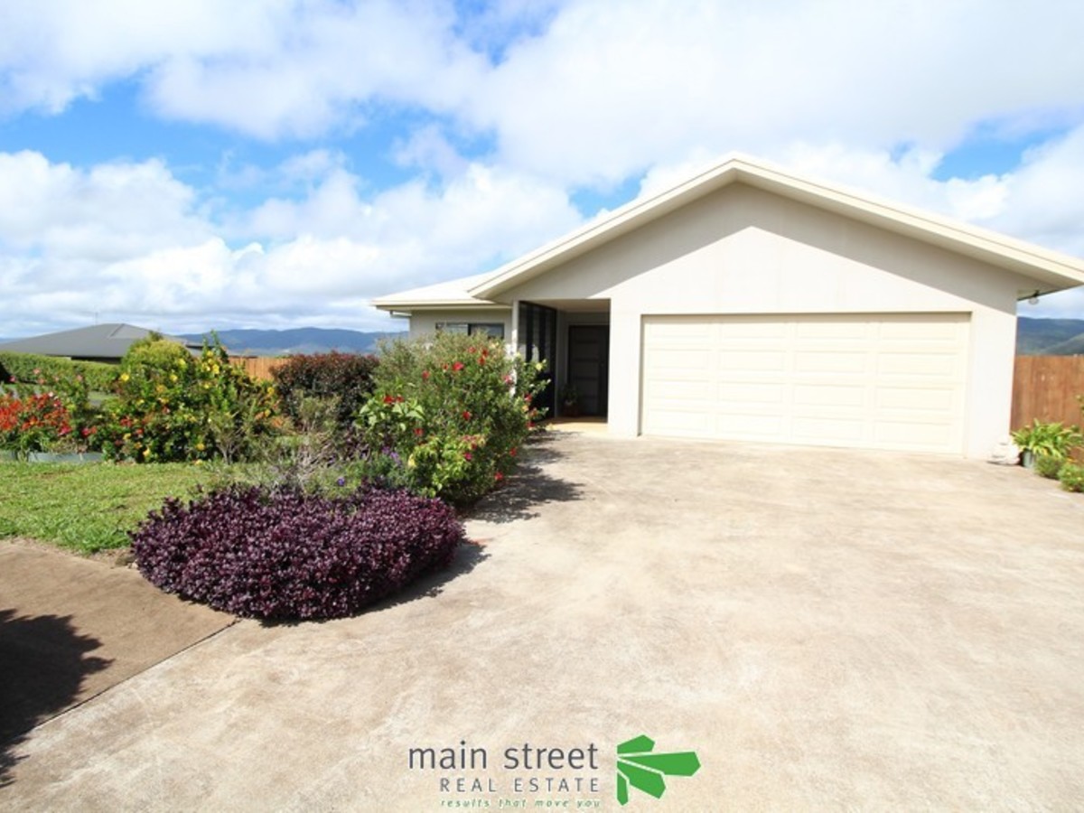 4 Lavender Cres, Atherton