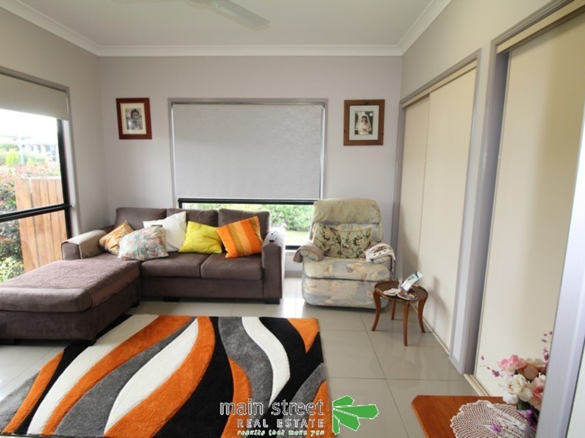 4 Lavender Cres, Atherton