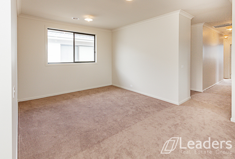 35 Danthonia Street, Coburg North