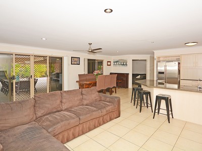 4 MONTUNA COURT, Wondunna