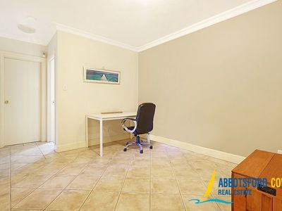 6 / 3 Blackwall Point Road, Abbotsford