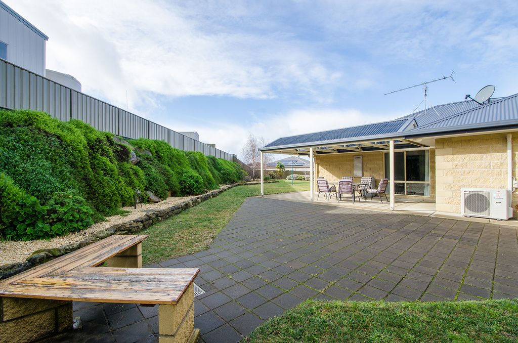 12 Gemstone Court, Mount Gambier