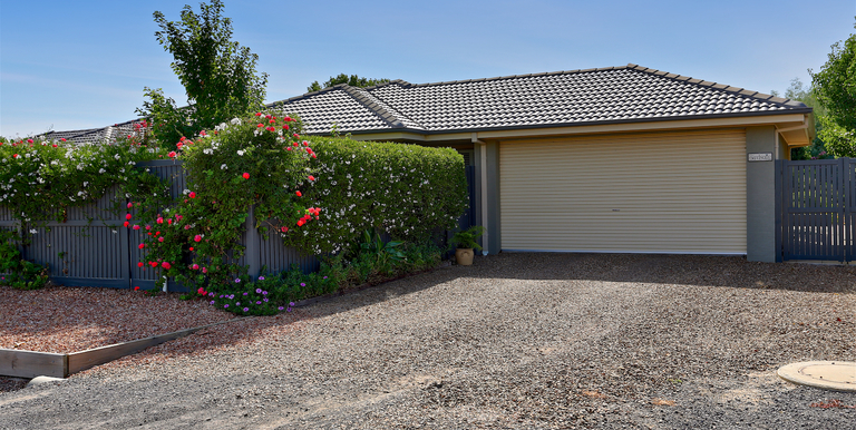 11 Mernda Ave, Euroa