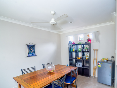 17 BRACKISH COURT, Toogoom