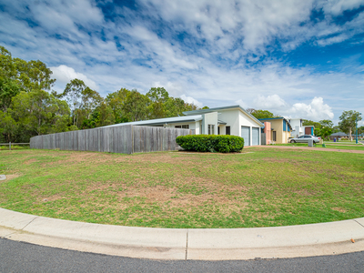 17 BRACKISH COURT, Toogoom