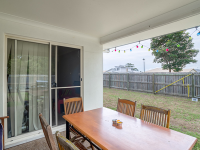 17 BRACKISH COURT, Toogoom
