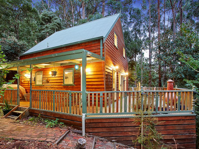100 Douglas Road, Mount Macedon