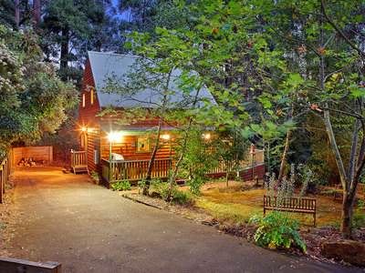 100 Douglas Road, Mount Macedon