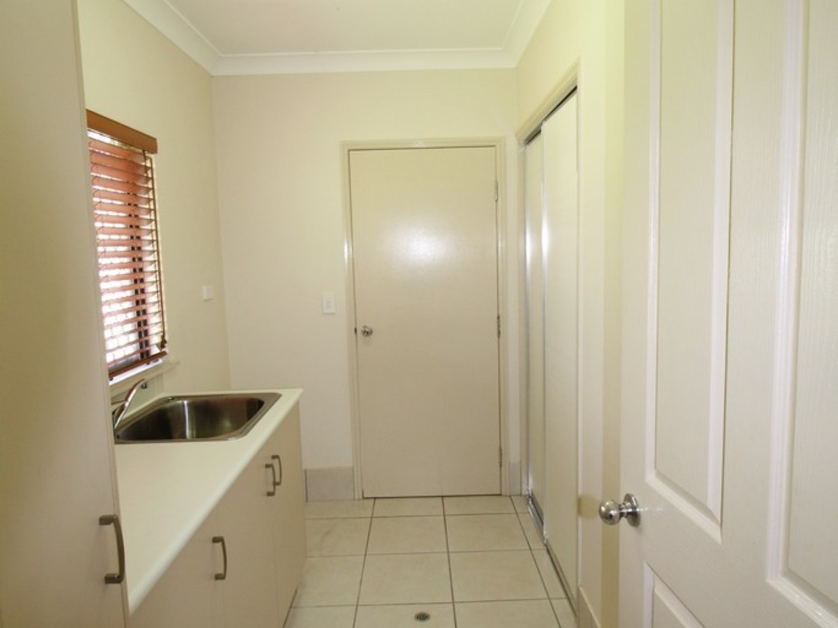 50 Janda Street, Atherton