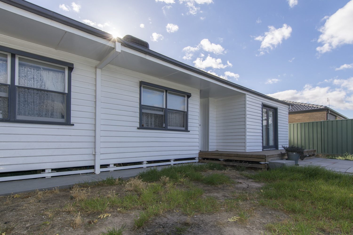 20B Iris Street, Horsham