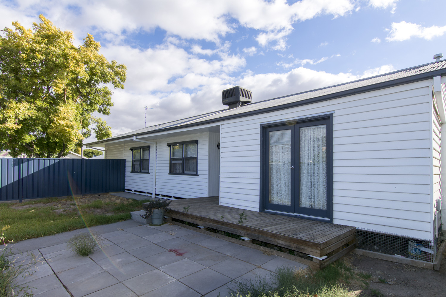 20B Iris Street, Horsham