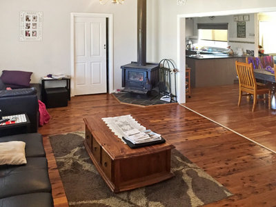 307 Church Street, Hay