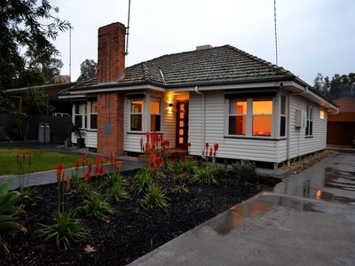 467 George Street, Deniliquin