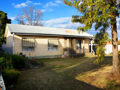 443 Wood Street , Deniliquin
