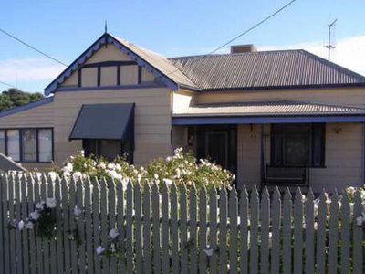 93 Hardinge Street, Deniliquin