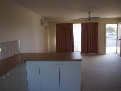 1 / 28 Citrus Avenue, Horsham