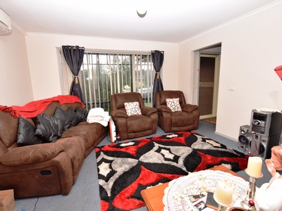 1 / 4-6 Camdale Close, Hampton Park