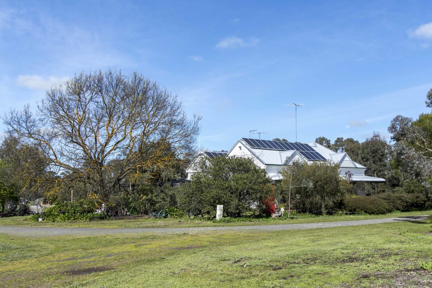 1704 Henty Highway, Mockinya